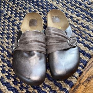 Birkenstock  clog pewter color. Tatami Libra Clog Size 39